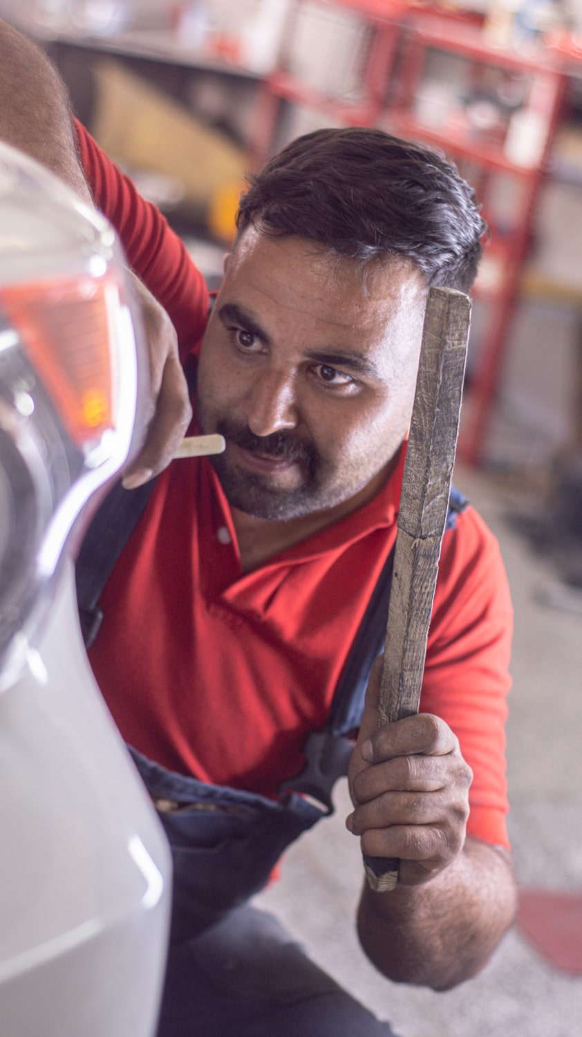 مکانیک با تجربه تعمیرگاه خودروهای لوکس در تهران